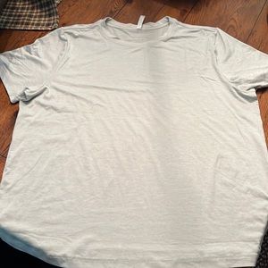 Fabletics XXL Dry-Flex Tee Soft Grey Heather